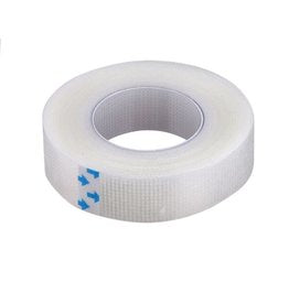 <transcy>Medical Tape</transcy>